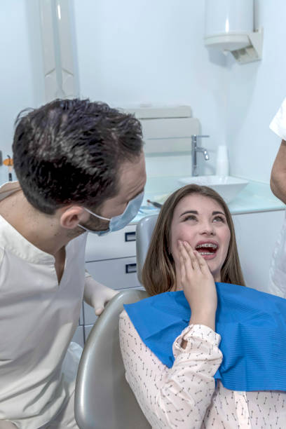 Best Emergency Tooth Extraction in Long View, NC